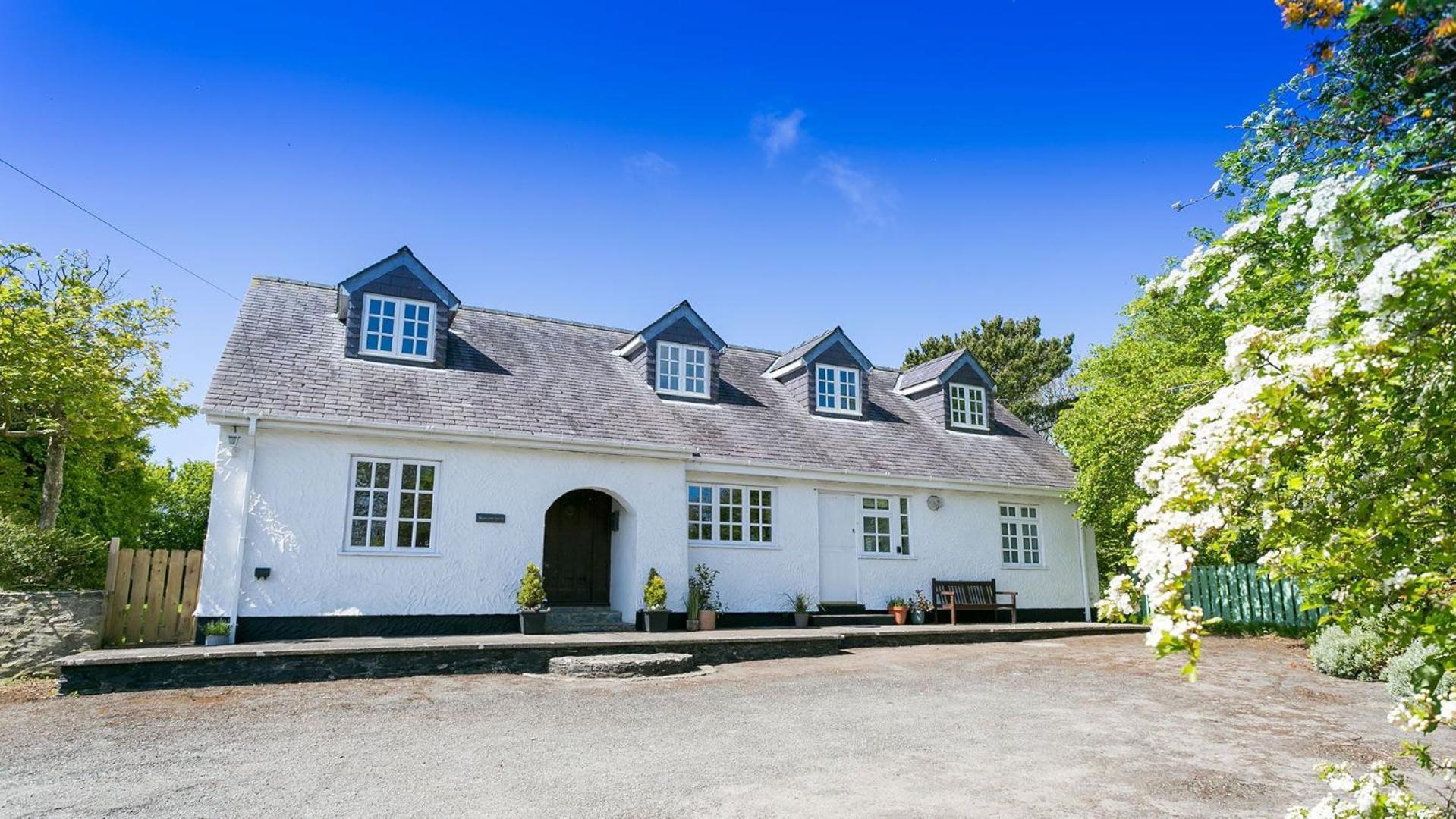 Villa Glan Gors Felin à Llanrhyddlad Extérieur photo